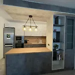 Apartment Lux Warna